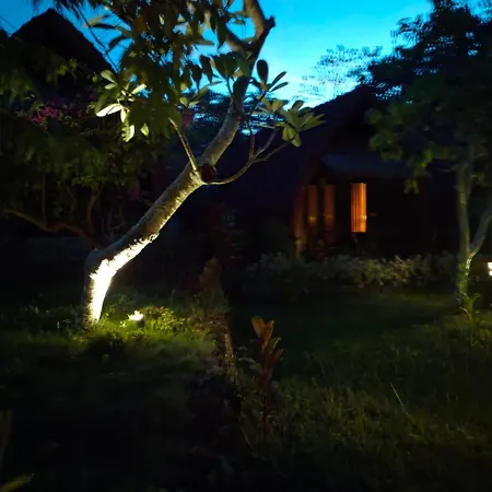 Bougainvillea Bungalow